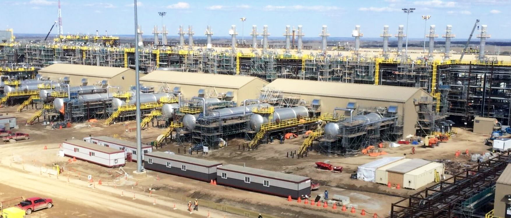 Vue aérienne du site de production pétrolière ConocoPhillips Surmont 2